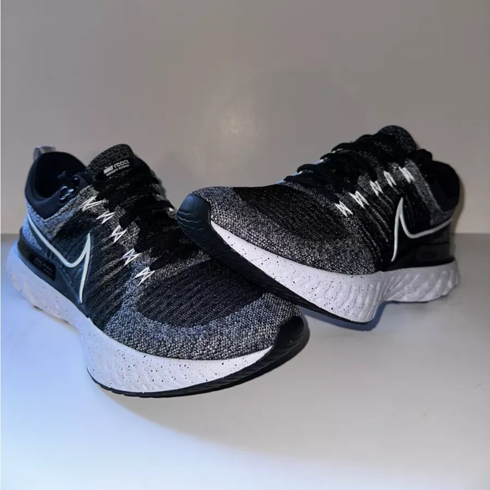 Nike React Infinity Run Flyknit 2 - Men’s Size 9